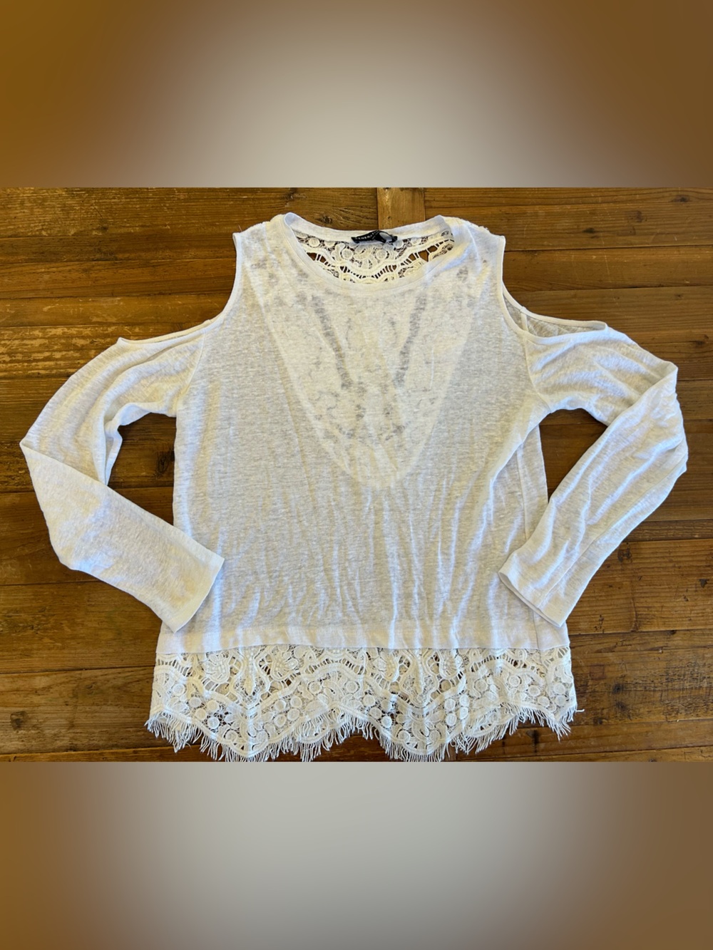 Generation Love Linen Lace-Trim Long Sleeve Top